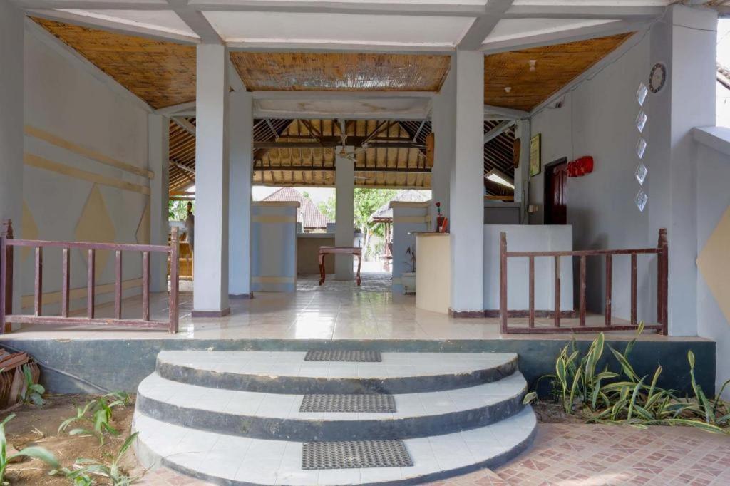 Collection O 1651 Purnama Beach Hotel Kuta  Ngoại thất bức ảnh